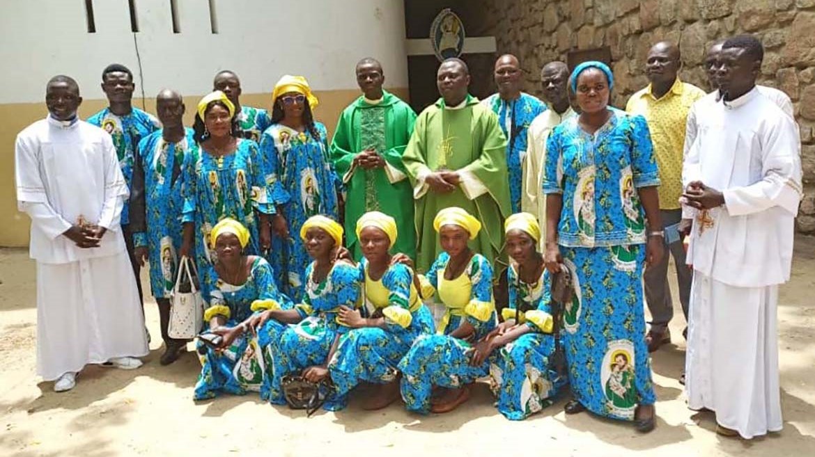 Ritiro spirituale con i laici del "Piccolo Disegno" a Salak - Camerun