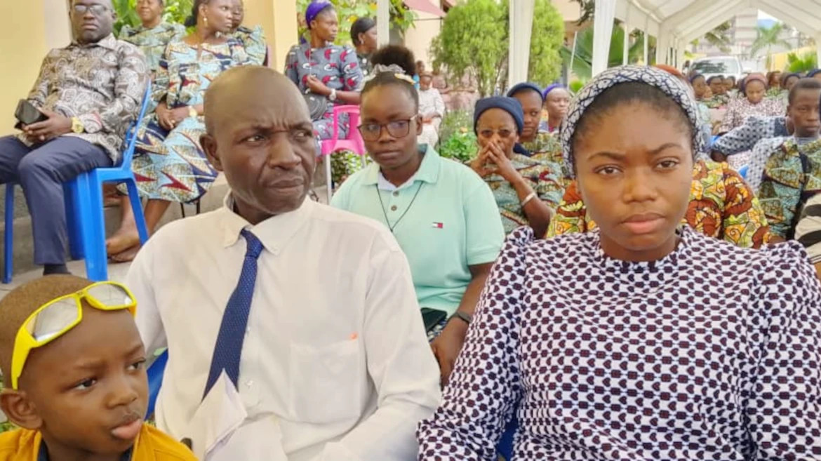 La prima Professione religiosa di Christine Monzewa - Rep. Dem. del Congo