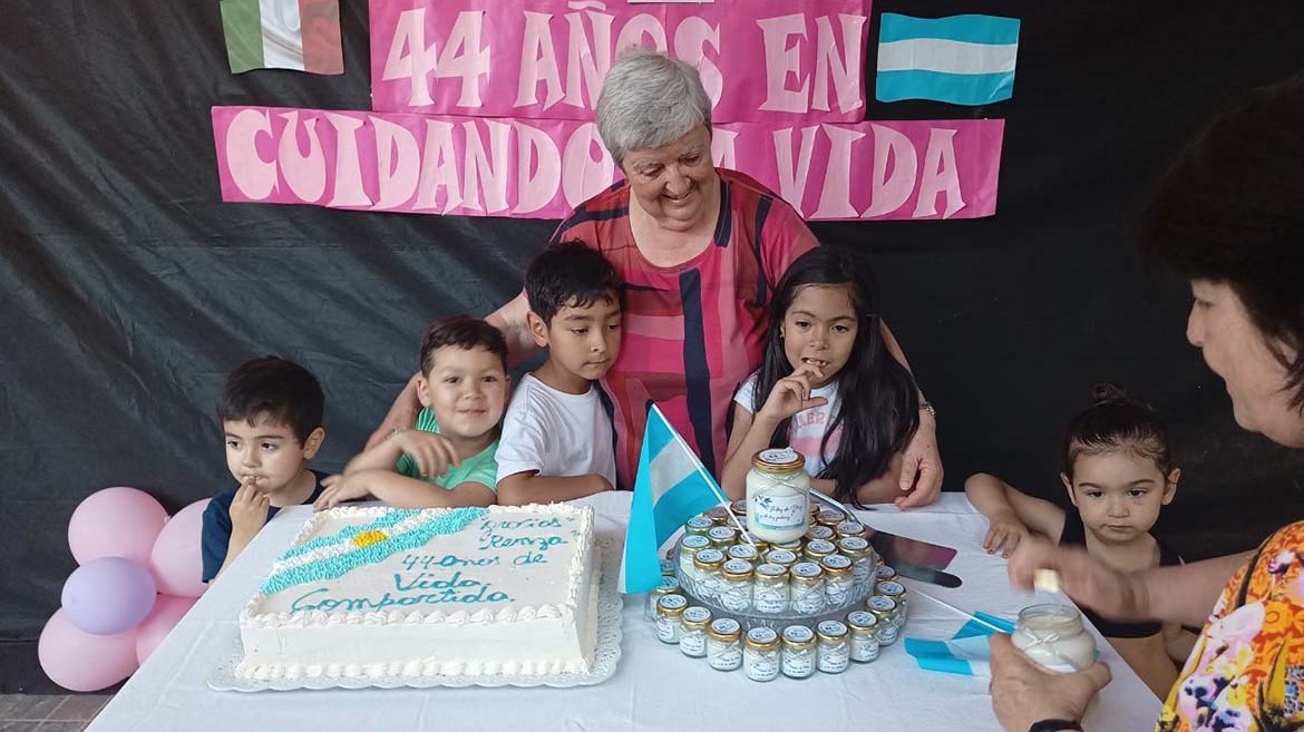 Suor Renza Bono: festa dei 44 anni della presenza in Argentina a Bosques