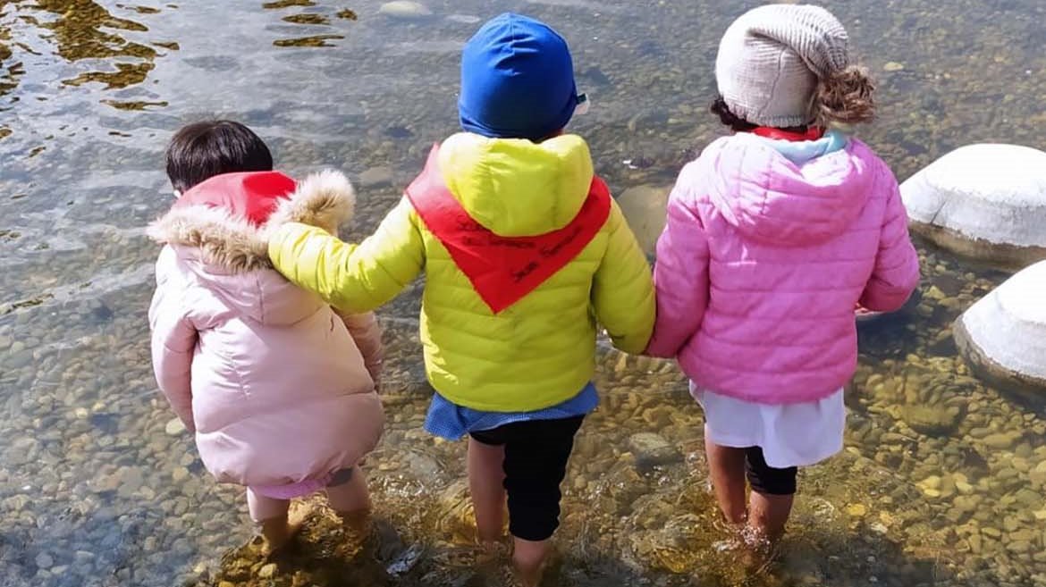 I bambini della Scuola Materna "Sacra Famiglia" al laboratorio l'Orma