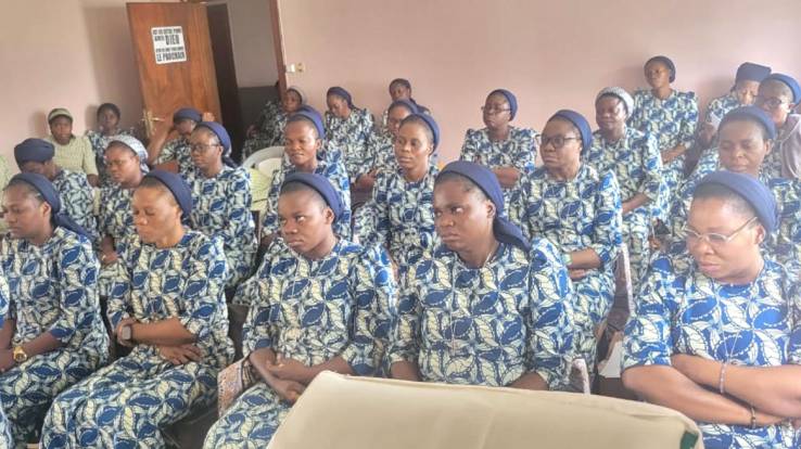 Le nuove Costituzioni